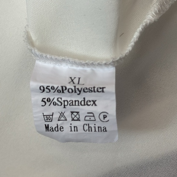 Elegant Cream Button-Down Women's Top - Picture 3 of 3